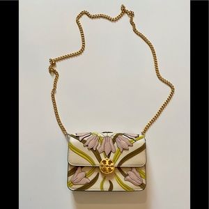 Flash sale! Tory Burch Chelsea Appliqué Mini Bag